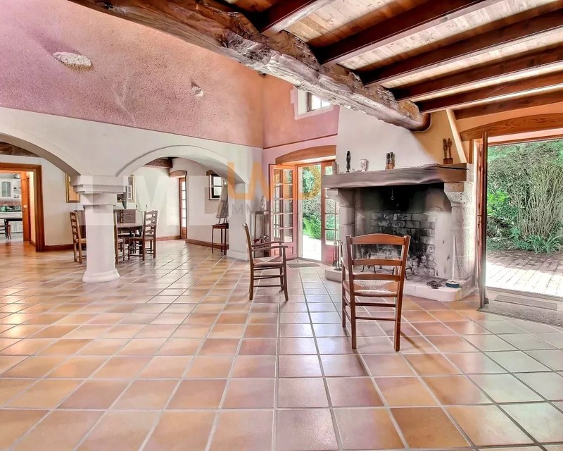 Maison de charme à Saint-Martin-de-Juillers - 4e02e46a-0557-4eca-8e63-5c6e6f2ee260