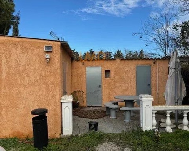 Terrain à Sérignan avec petite maison - f58325e7-bc6d-46fd-b9eb-ea476038ab23