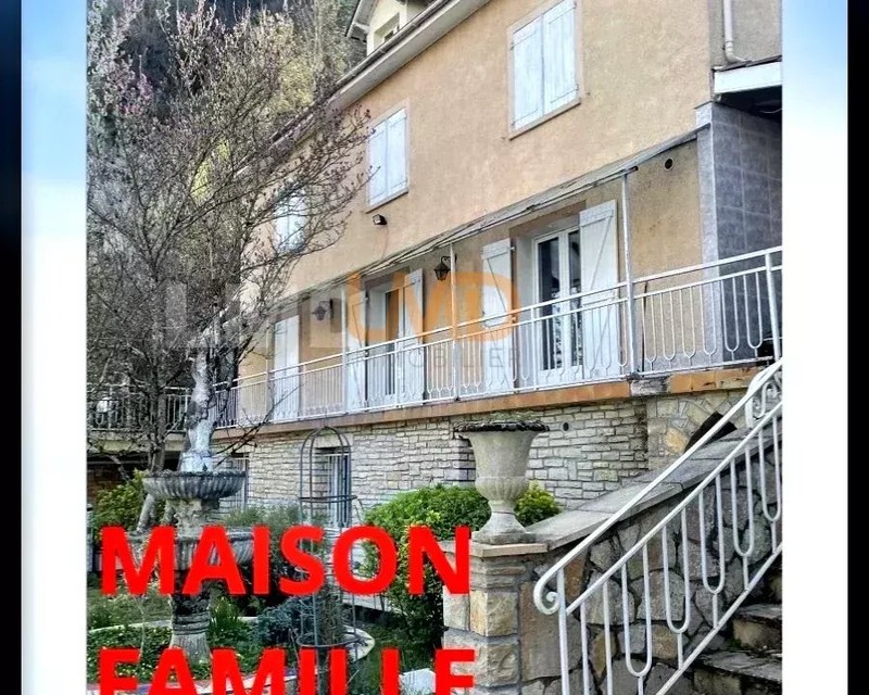 Baisse DE Prix - maison familiale à réaménager - 082d6c47-bd92-49cc-b6e7-93ecb0764df9