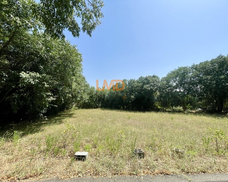 Terrain Constructible - Calme - Nature - Cessenon-sur-Orb - Terrain hors lotissement