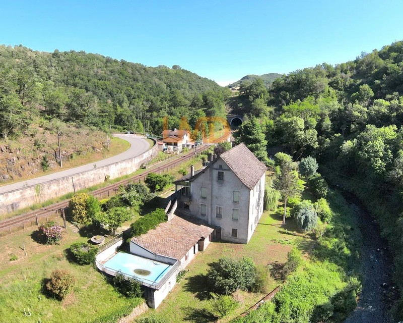 4 logements avec piscine en bordure de rivière + 2ha de bois - 6f56459e-9000-4a71-8813-0736b26b59ac