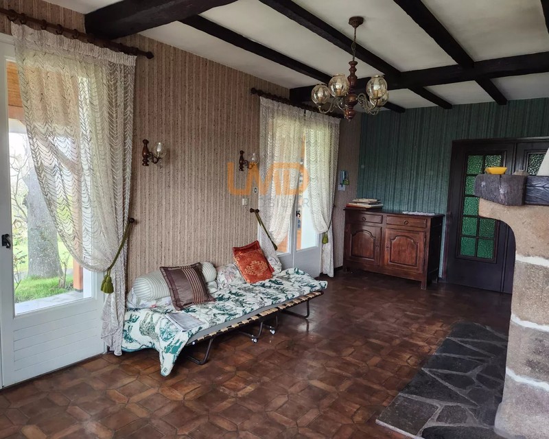 maison T7 sur sous-sol avec piscine sur 1653 m² de terrain clôt - aa1b62fa-fba0-4d95-922f-789289afb6c8