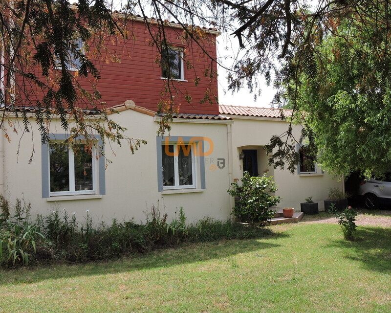 Maison 5 Chambres à Bouaye - Dscn2909