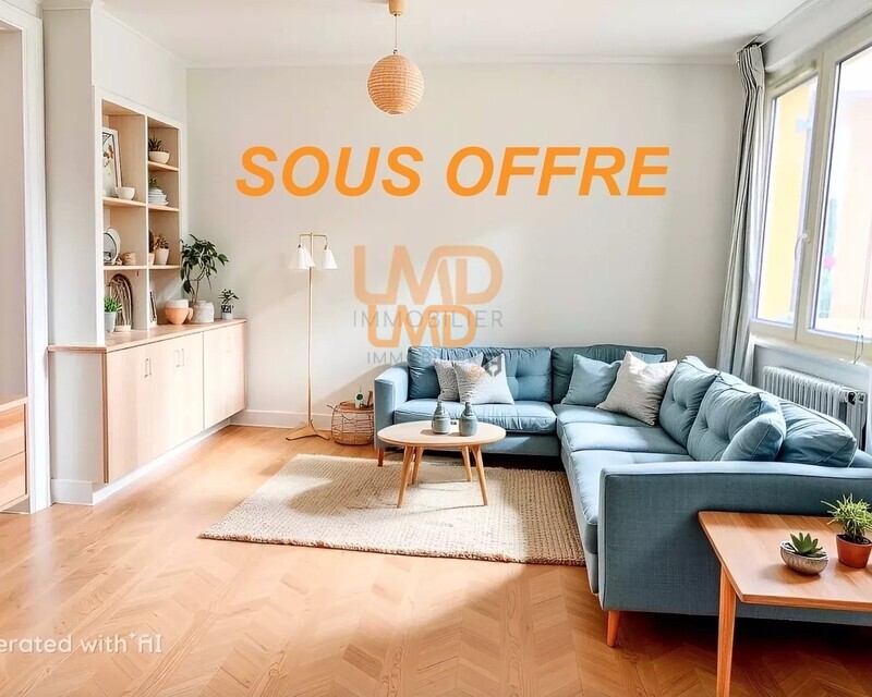 Appartement ou local profession libérale 60m2 centre Saint-Maximin - 49cb1865-55e5-4f95-918c-0b925f0c77c6 1 201 a