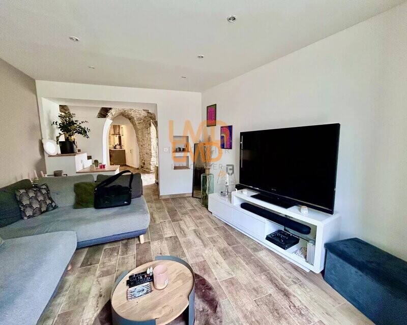 Maison DE Village, Traversante, Calme, Lumineux - MAISON CAVEIRAC