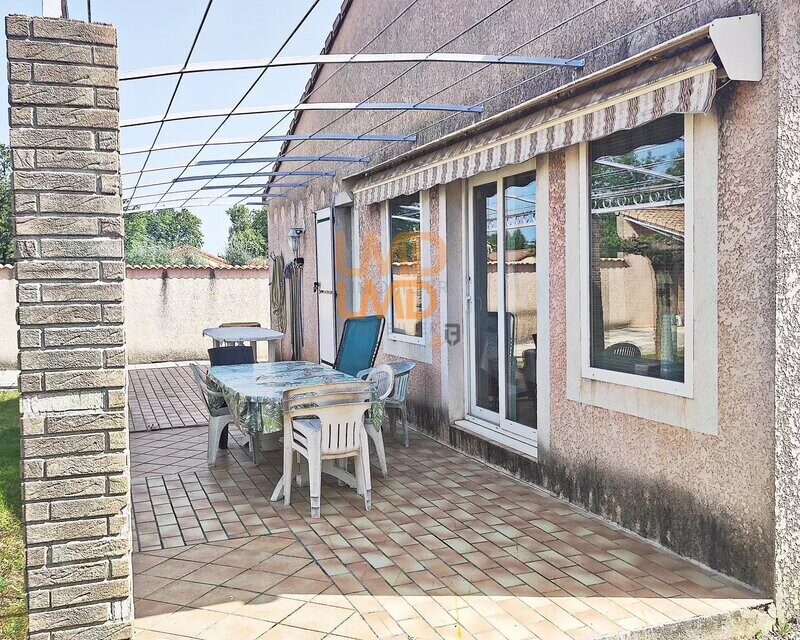 Plain-pied- quartier calme - piscine - 09b3bd70-e66b-4f2c-8b55-33d97fddb834