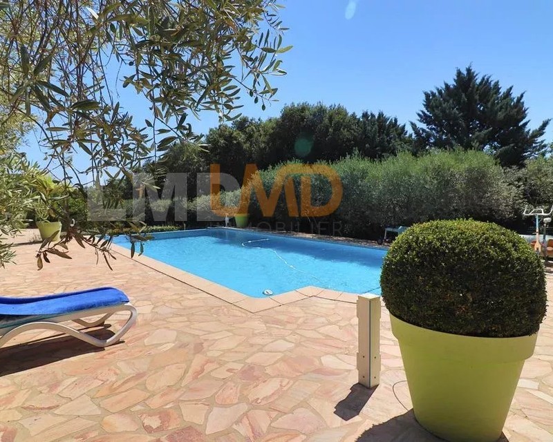 Maison + Appartement à Saint-Maximin-la-Sainte-Baume - 190e096e-b34a-4e13-93e8-58adc28a0134