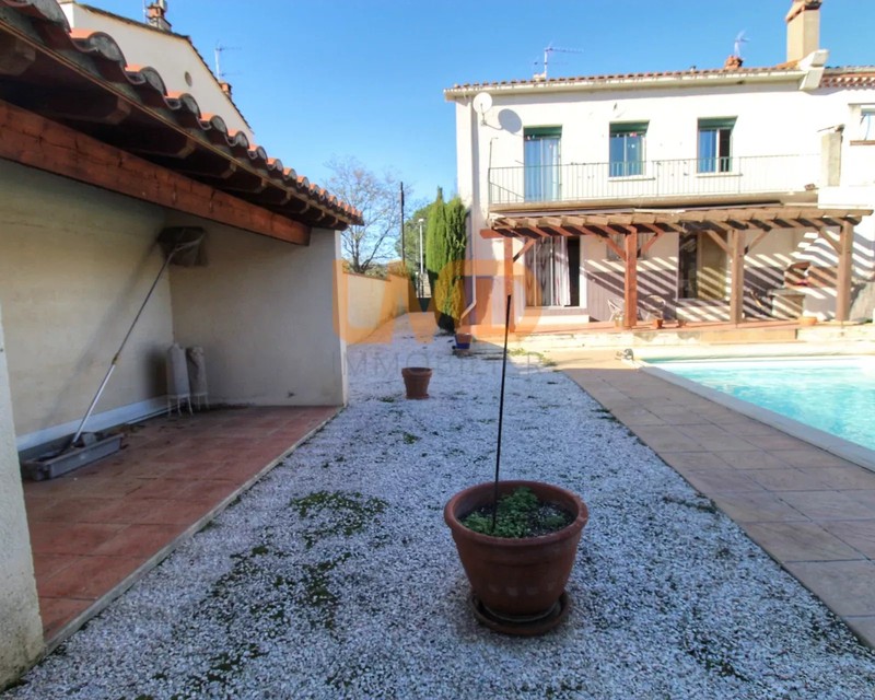 Villa 140m2 avec piscine et garage - 0e049b02-5755-485d-a75c-002e57d72459
