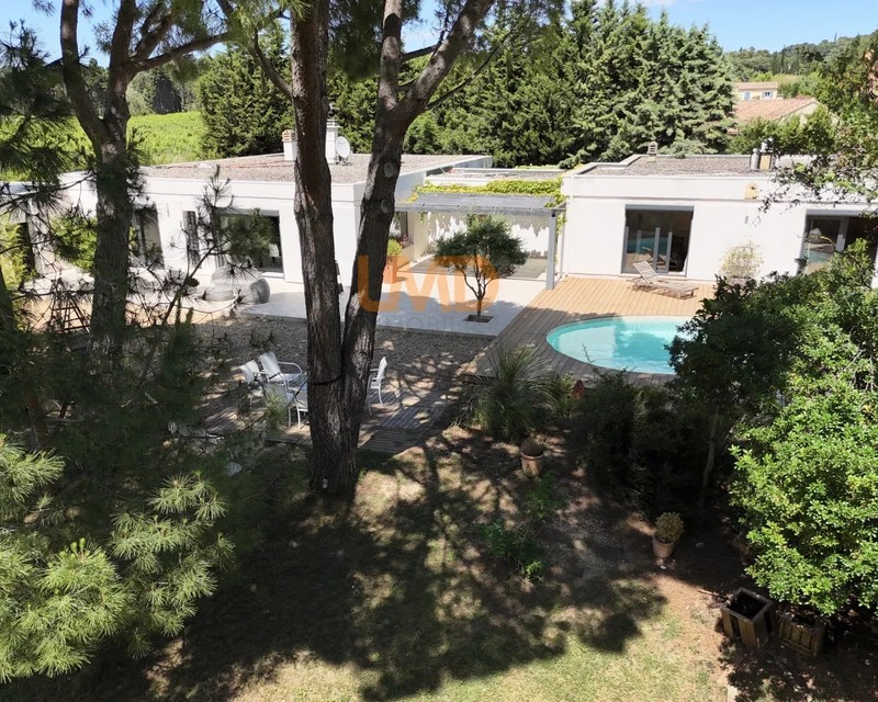 Grand Avignon: Maison D'Architecte DE 296m2 SUR Terrain DE 2700m2 - 3db17b28-7cf9-446e-8cd7-5f6dc3768c61