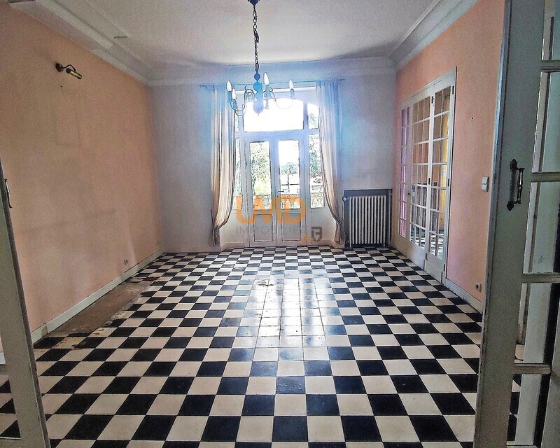 Maison de caractère à 5 min du centre-ville - Img 20250926 162722