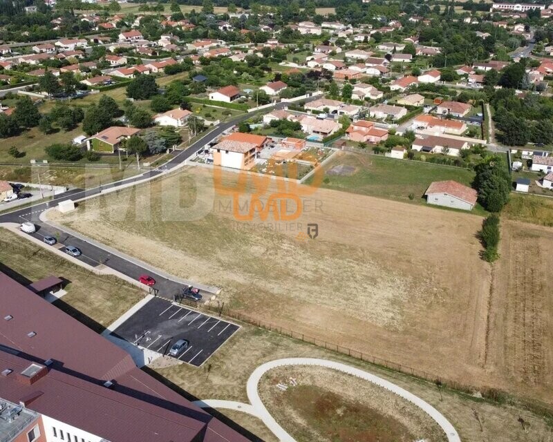 Terrain constructible à Rieux Volvestre LOT 1 - bc22b7e0-3d20-471d-b22e-3c16c6c28831