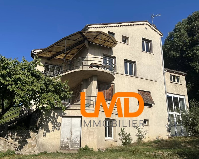 Maison 186 m2– Deux logements indépendants sur 800 m² de terrain - 0fe635ec-6c59-405d-80bf-66eeab71c57c