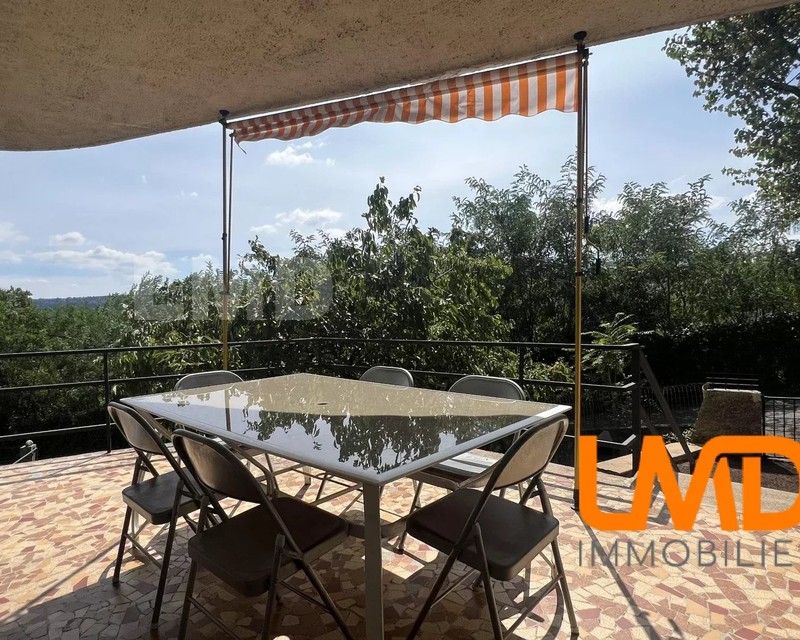 Maison 186 m2– Deux logements indépendants sur 800 m² de terrain - c0f6495a-1f80-4109-b867-9914cb1059f5