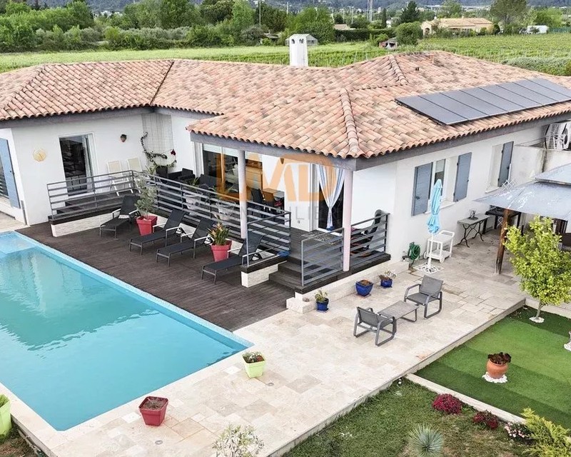 Le Luc: Villa 150m2 - Terrain 1500m2 - Piscine - Carport 6 Voitures - 726b29d9-7349-4e02-956a-164cafc9274c