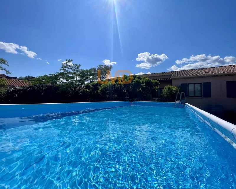 Spacieuse Villa Familiale 156 m² – Plain-Pied – 4 Chambres  - 85c008bc-9e2f-456f-95c5-3a7befbedd44