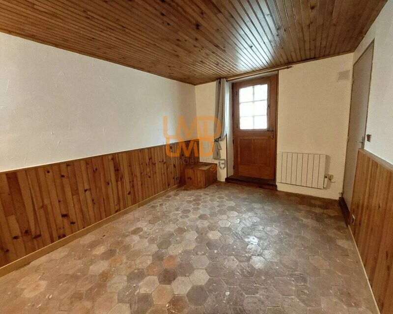 Montereau-Fault-Yonne, maison 3 pièces avec garage - 95ae1270-c03a-4b85-a9b8-7d90e70097e9