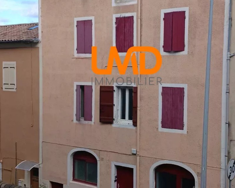 À deux pas du centre-ville, maison de 160m2 à fort potentiel avec vue - 770c55c7-10a1-4941-9a89-2f6e13441214