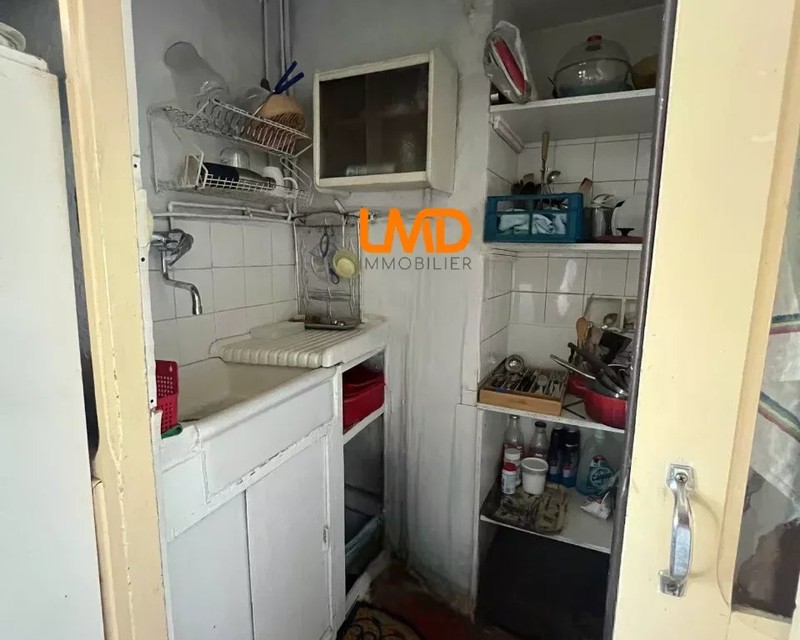 À deux pas du centre-ville, maison de 160m2 à fort potentiel avec vue - 61b3c2bc-8404-4e6d-bb0d-1e7694fa0a2c