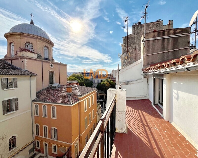 Immeuble R+4 - Centre Ville - 13001 Marseille - Img 0314