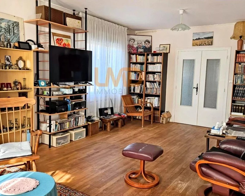 Maison 6 chambres, zéro travaux - e90b43dd-2828-430d-939c-8256bf877afb