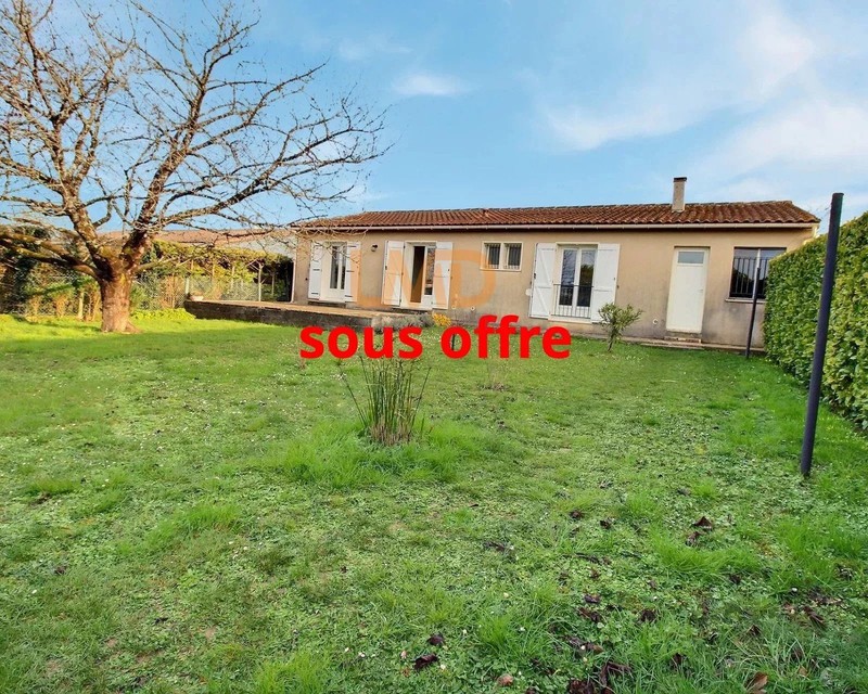 Maison à Saint-Jean-d'Angély : 3 chambres, 98 m² - 1092ca9a-b0c0-4319-af7a-61db7080daf7