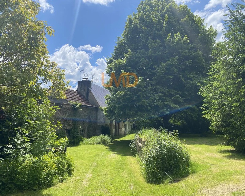 Maison sans vis à vis avec ateliers - e480695b-e9ff-4c52-9213-4efd9e821658
