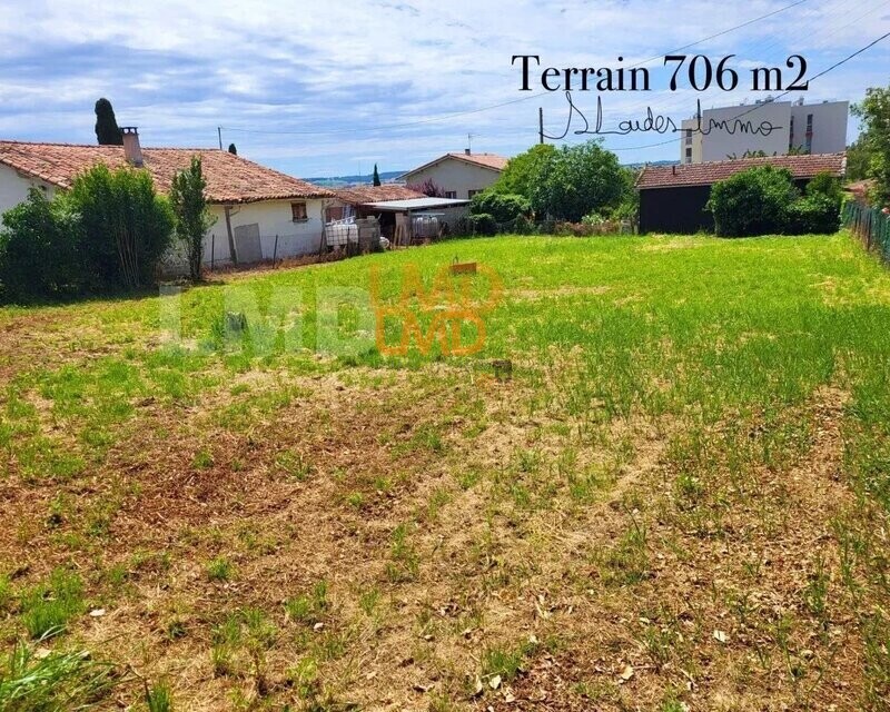 Terrain constructible centre de Beaumont de Lomagne - dbdc0947-d67a-411d-b877-18d64978bb81