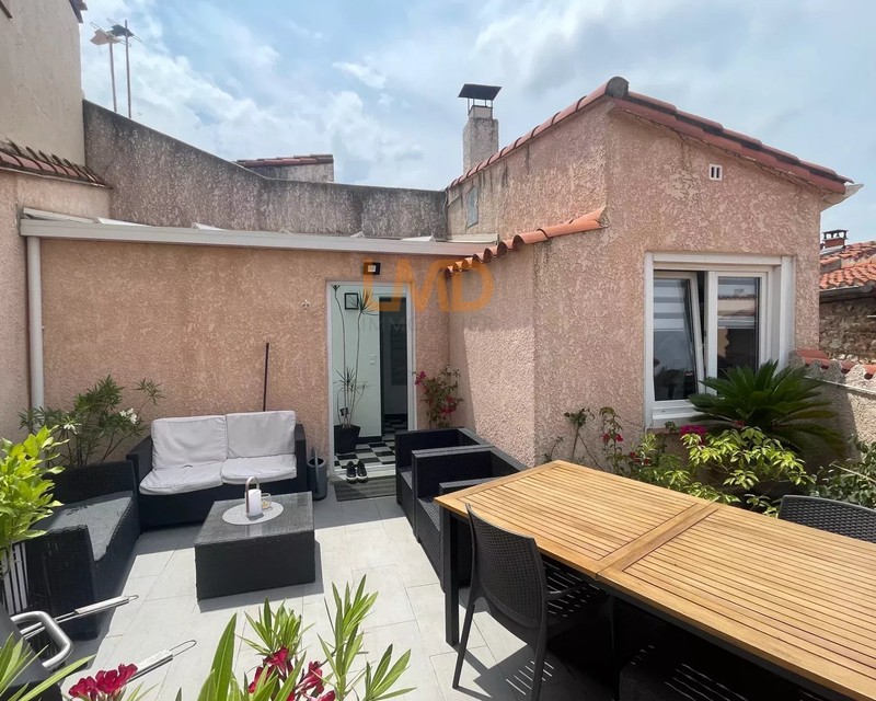 Maison de village 5 pièces garage + terrasses - cd1af95e-a878-4fe3-b429-17fbcd106d5c
