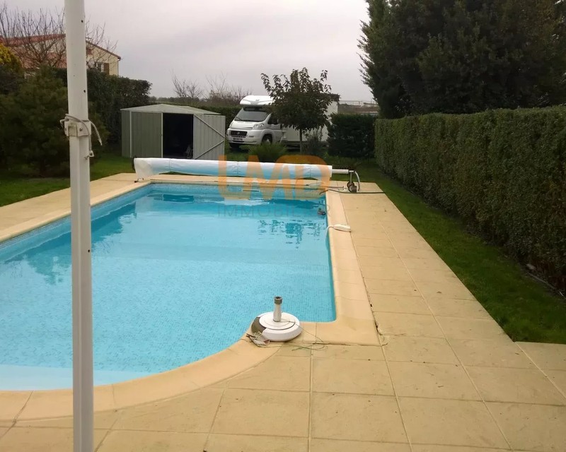 Maison piscine - 0fcd59cf-8fbd-464b-8ba4-2d93a582f5ae