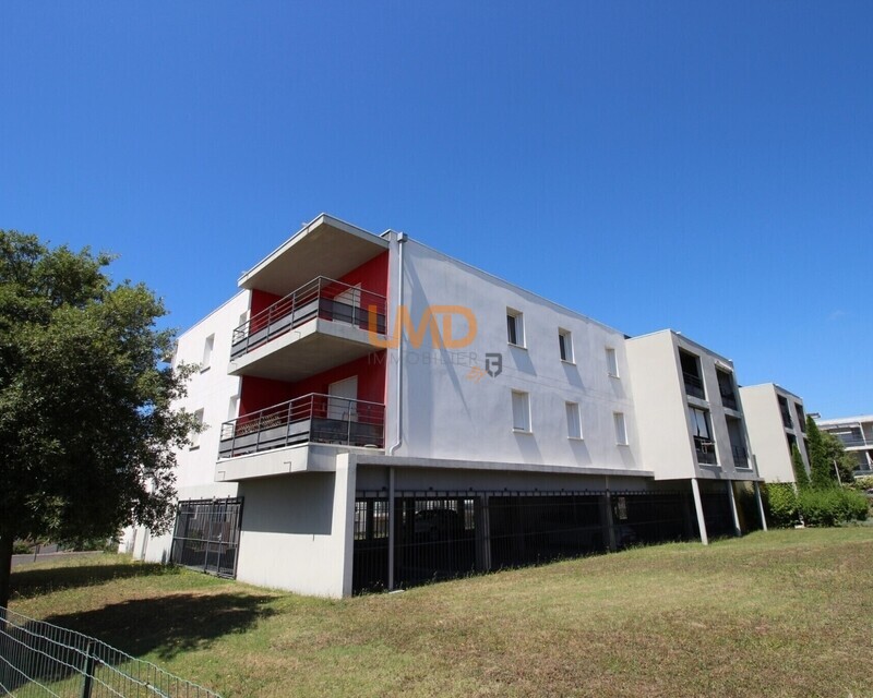 Vente Appartement T3 dernier étage avec extérieur et parking privé - Exposio 132731436