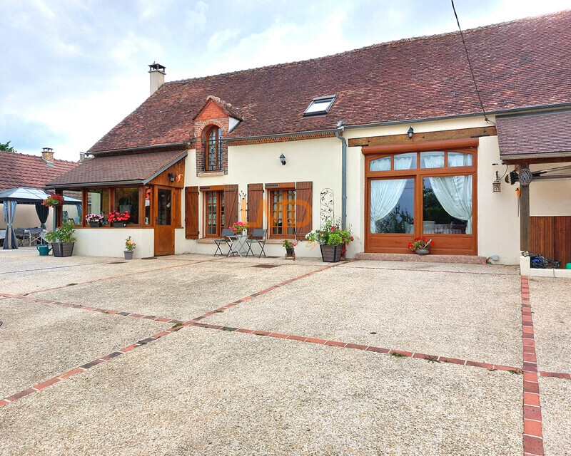 Longueville, maison 136 m² 3/4 chambres sur terrain clos. - 1