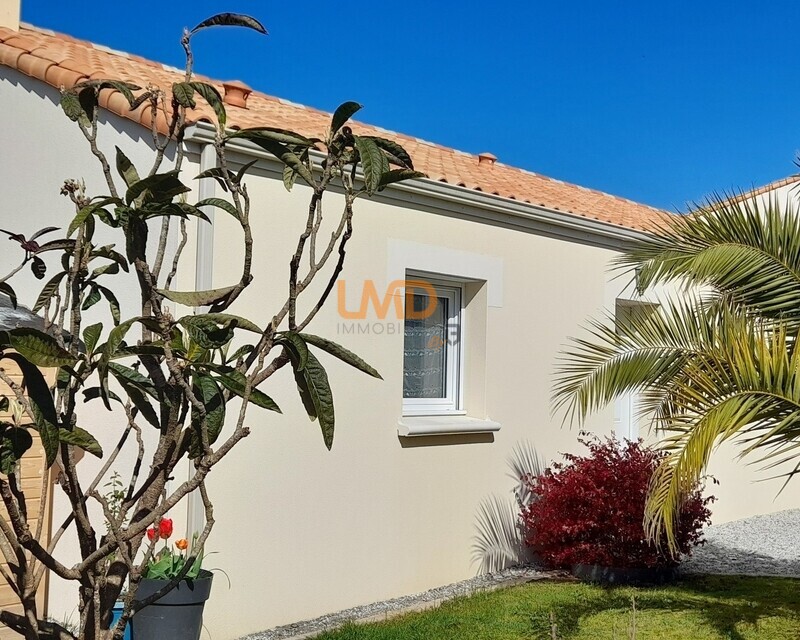 Maison Plain-Pied 3 Chambres à Saint-Aignan-GrandLieu. - 20250331 121324
