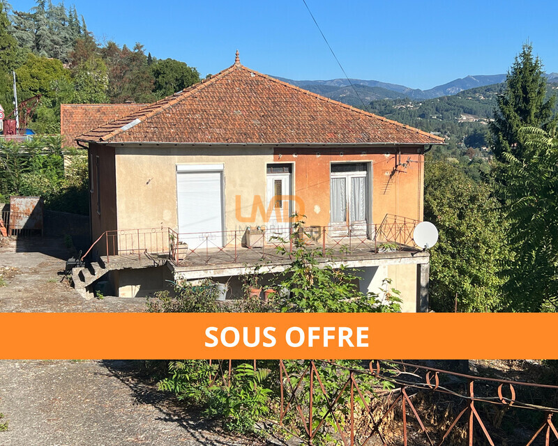 Maison à rénover avec vue dégagée, proche centre ville. - Crouzet maison