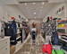 Magasin Prêt à porter - Equipement à la personne - sur le Port - Img 2654