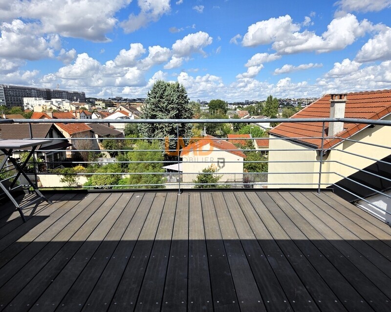 Maison contemporaine avec jardin - 20250909 131557