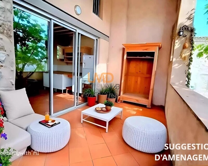 Maison de village atypique avec terrasse et grand studio - Terrasse meublée