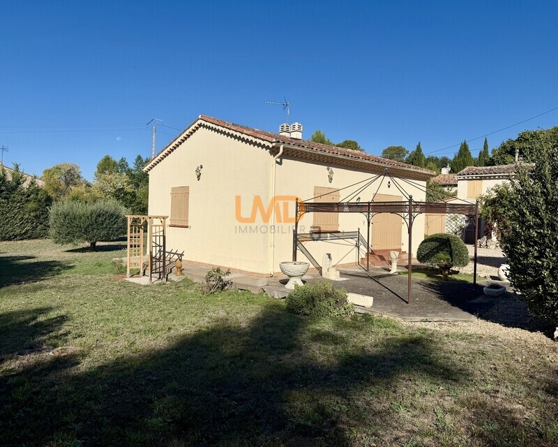 Draguignan–Maison individuelle–Grand terrain plat avec dépendances  - Img 9228