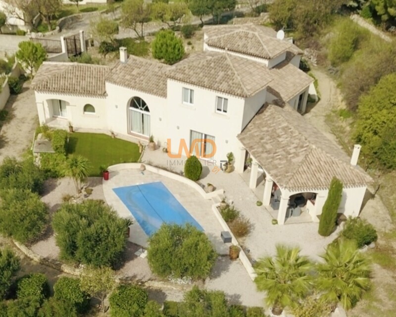 Villa méditerranéenne - piscine, patio et potentiel indépendant - Img 3760