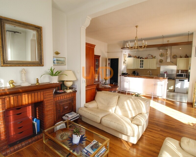 Maison de ville  - 1000024137