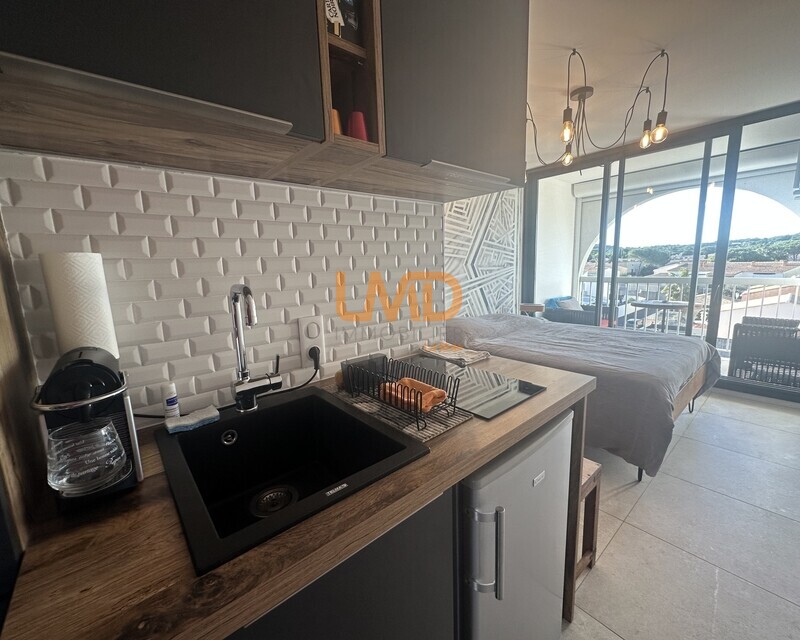 Village naturiste - Port-Soleil - Studio tout equipé refait à neuf. - Ps 585 coin cuisine